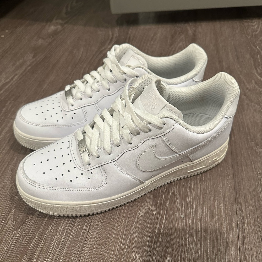 Nike White Air Force 1 Sneakers